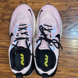 Women’s Air Max Verona